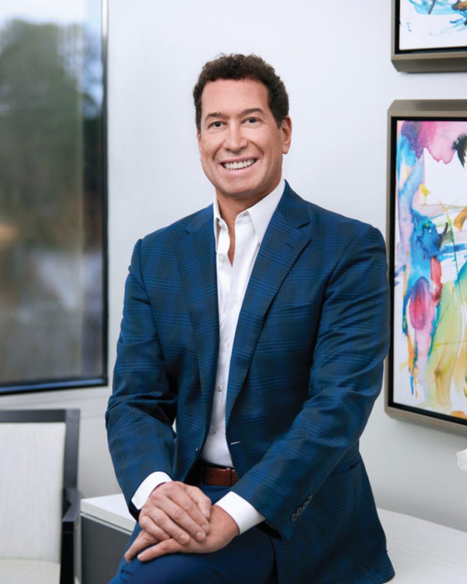 We're celebrating #NationalDoctorsDay with these fun facts about our very own Dr. Rhys Branman: 👨‍⚕️ He graduated from Vanderbilt University Medical School ⭐  He served in the US Navy 🎸 He loves playing guitar 👨‍🍳 He loves challenging recipes!