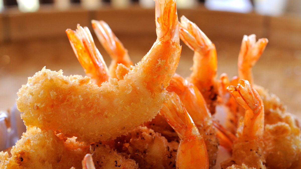 Why Deep-Fried Seafood Is Profitable loom.ly/nY-a5gE via <a href="/Pitco_Frialator/">Pitco</a> #FriedFood #Foodservice