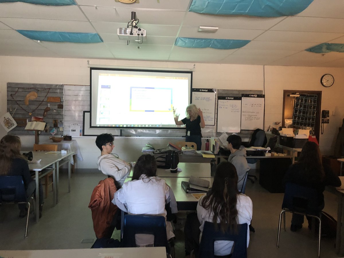 Wonderful Public Health Nurse, Lisa Lollar giving a presentation about mental health <a href="/alcdsb/">ALCDSB</a> <a href="/rndstudcouncil/">RND Students’ Council</a> <a href="/RegiNotreDame/">Regiopolis-Notre Dame</a> <a href="/RNDchaplaincy/">MsMaryChaplaincy</a> <a href="/EmotionalFitTDC/">Emotional Fitness</a> @emotionalfitness