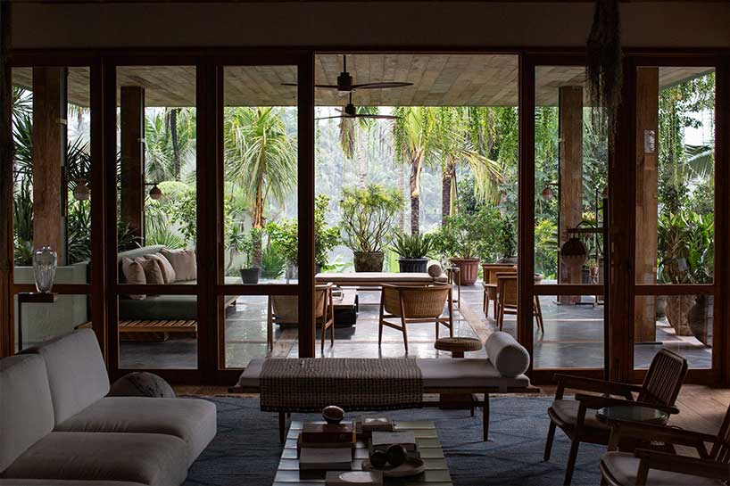 designboom's tweet photo. perched within a bali's forest, the ravine dwelling by @substanceworks blurs the line between indoor &amp; outdoor https://t.co/5vcPMNyxl7 https://t.co/Y6EJvvahQf