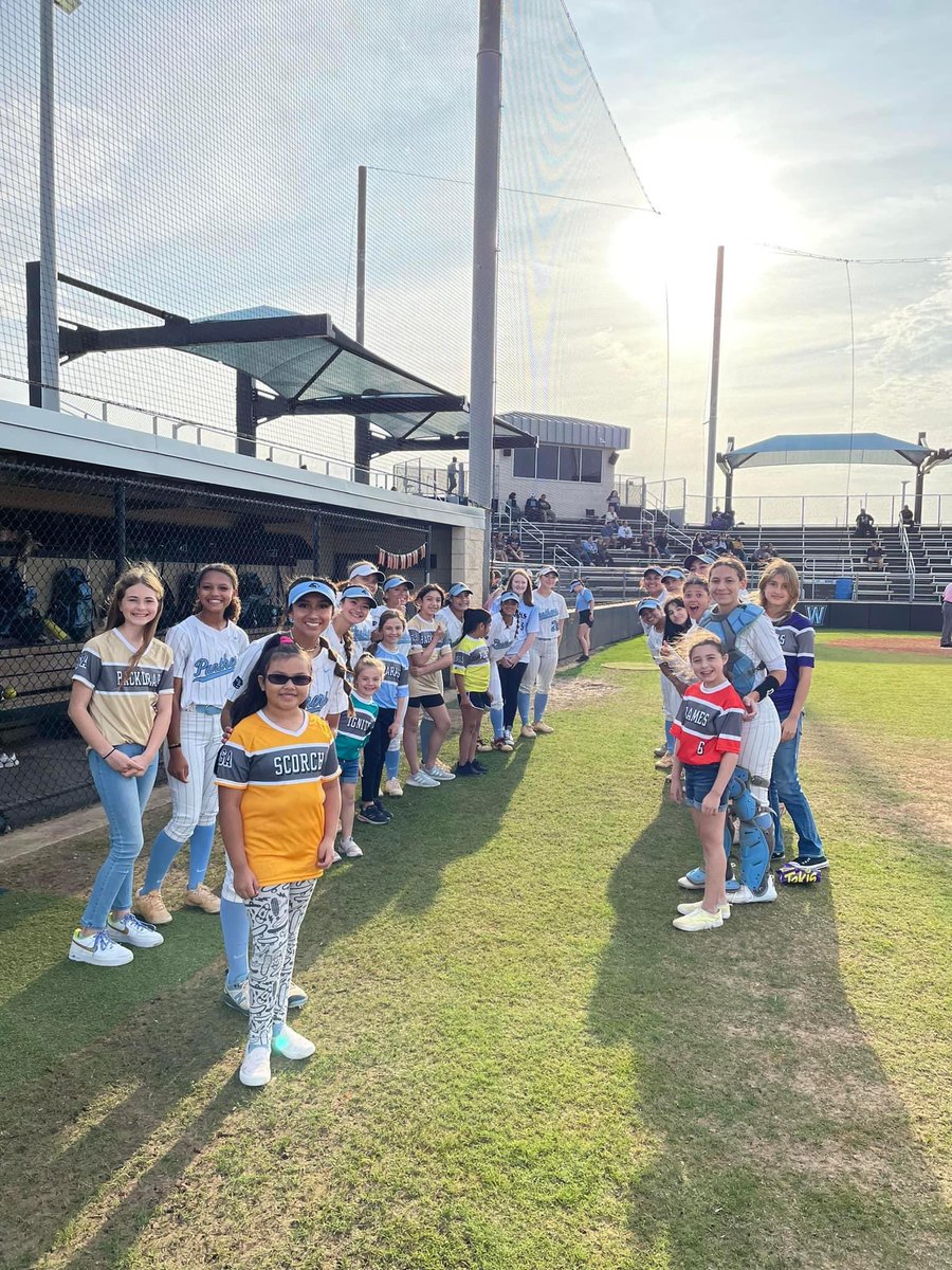 Ryan Baker tweet media