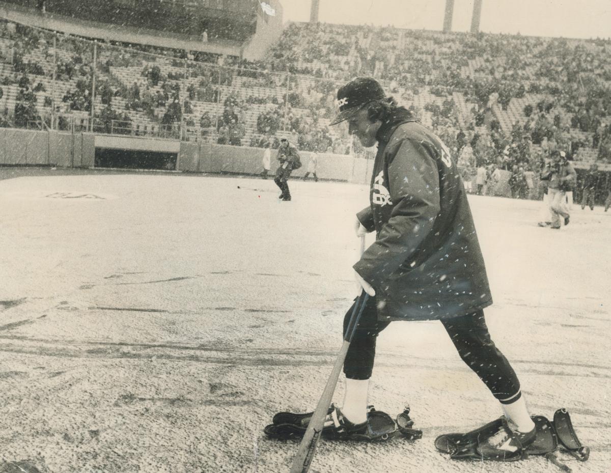 CraigBaird's tweet photo. It is opening day for the Toronto Blue Jays. 
So, let's journey back in time to the first Blue Jays  game back on April 7, 1977.
A total of 44,649 fans came out including Foster Hewitt &amp; Anne Murray on the snowy day to see the Jays win 9-5 over the White Sox

📸Toronto Star https://t.co/EbJ8cOMEHu