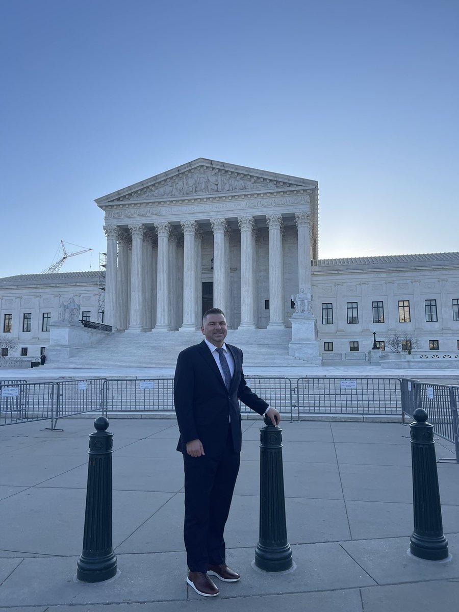 Richie Lomurro LOMURRO LAW (@richlomurro) on Twitter photo Got sworn in by Chief Justice Roberts at the #SCOTUS. A great honor to be in the highest court in America!!!
Note- no phones or anything that beeps allowed in the Court (Apple Watch included). Felt great to be fully unconnected.
<a href="/SCOTUSblog/">SCOTUSblog</a> Got sworn in by Chief Justice Roberts at the #SCOTUS. A great honor to be in the highest court in America!!!
Note- no phones or anything that beeps allowed in the Court (Apple Watch included). Felt great to be fully unconnected.
<a href="/SCOTUSblog/">SCOTUSblog</a>