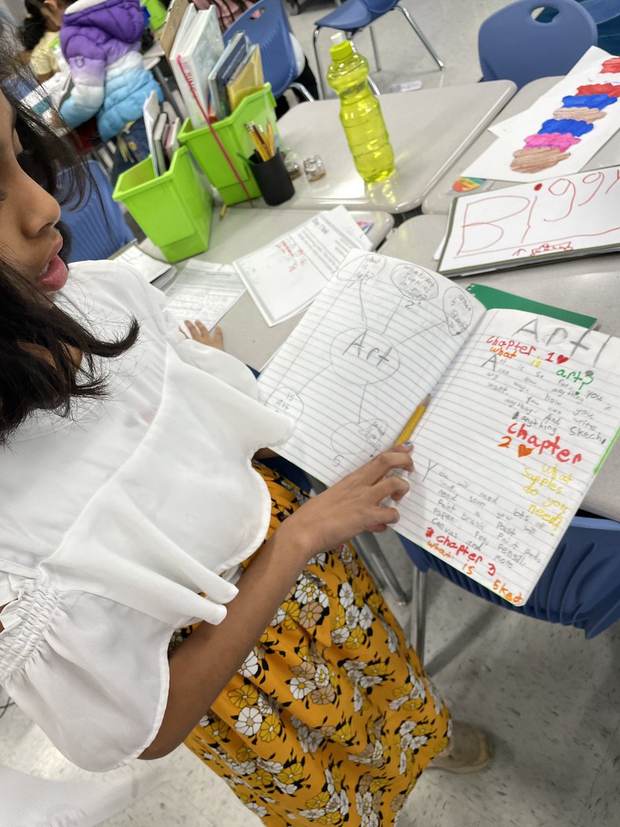 I loveeee how when we have portfolio time, students are so excited to show comparison between evidence &amp; to explain how it shows growth in their skills. My favorite!!! 👏🏻🫶🏻 #fcpsPOGPOL