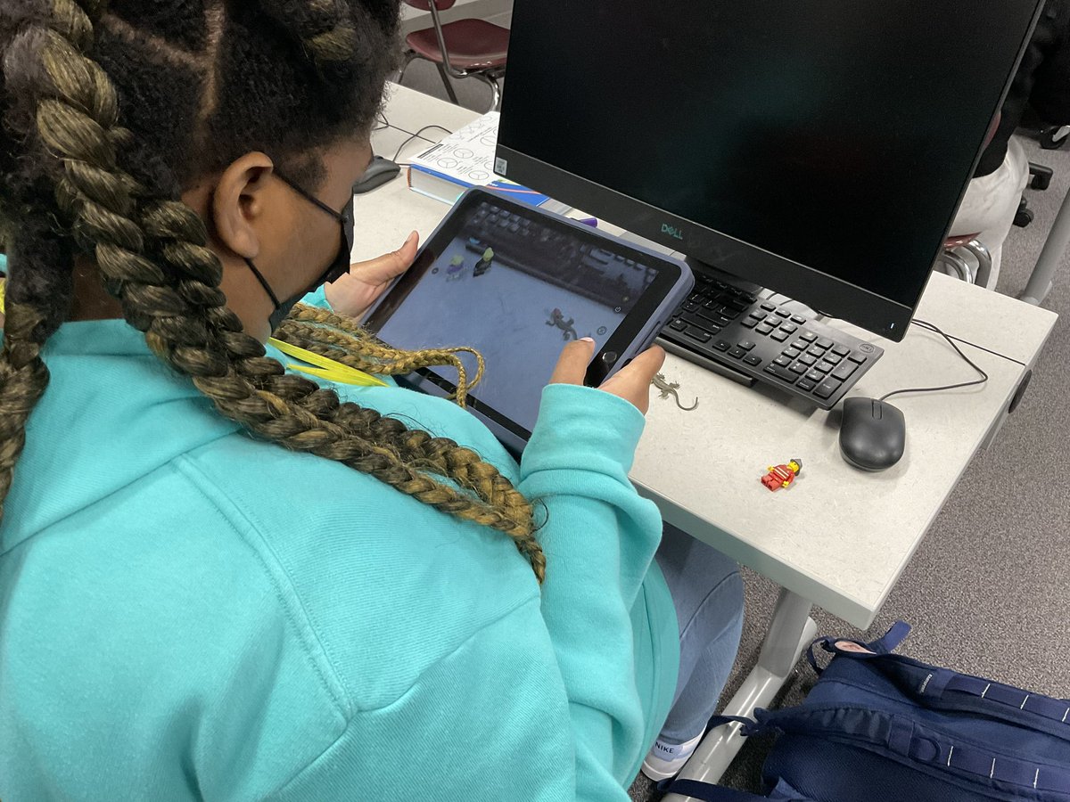 Katie Ward tweet media