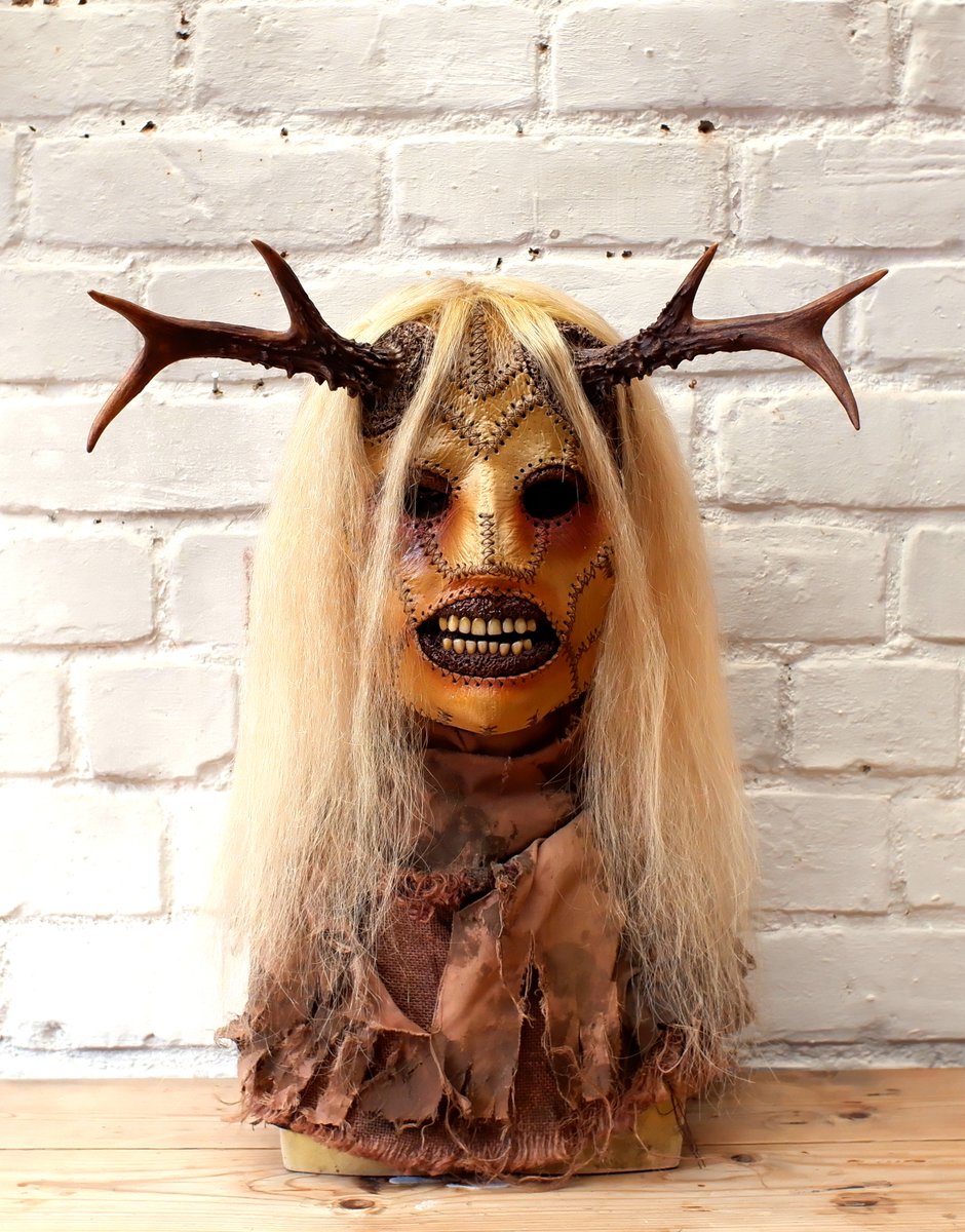EmpiricEmporium's tweet photo. Handmade Leather Mask, Skin Mask, Witch Mask "Illa Saltatrix"
https://t.co/MFGAb8xzFX
https://t.co/Ib8fVBuFzN
https://t.co/vzq5SdkfHi
https://t.co/iDMqlhXI12
#HandmadeMask #TraditionalMask #LeatherMask #HorrorMask #MaskCosplay #Mask #Horror #DemonMask #Leathercraft #WitchMask https://t.co/eJx6UC0DCz