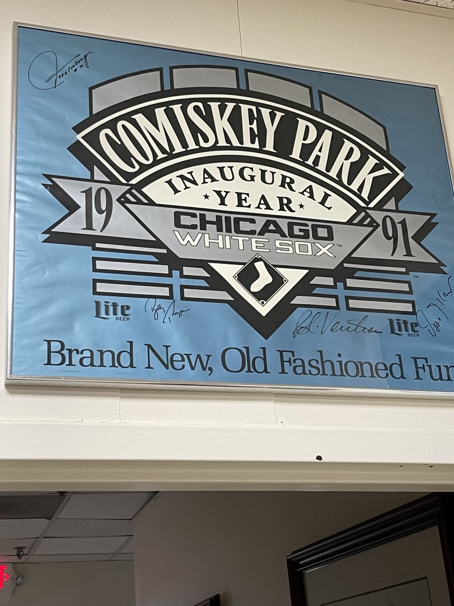 jrusslaw's tweet photo. It's baseball's Opening Day! Although I don't think the White Sox are going to do much this year, I am still a "dyed-in-the-wool" devoted fan! Let's Go-Go, You White Sox!  My office features a lot of Sox memorabilia. #WhiteSox #Openingday #jrusslaw https://t.co/sVubRlvrqt