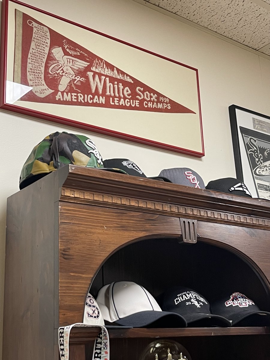 jrusslaw's tweet photo. It's baseball's Opening Day! Although I don't think the White Sox are going to do much this year, I am still a "dyed-in-the-wool" devoted fan! Let's Go-Go, You White Sox!  My office features a lot of Sox memorabilia. #WhiteSox #Openingday #jrusslaw https://t.co/sVubRlvrqt