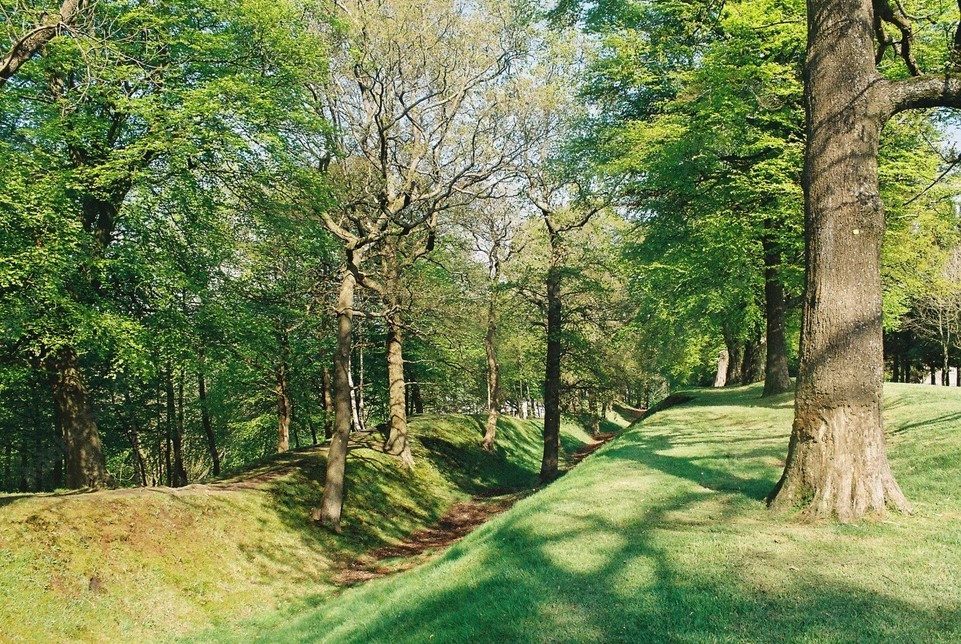 UNESCOUK's tweet image. @AntonineWall announced as pilot site in #LocaltoGlobal. Audience development, stakeholder mapping &amp;amp; fundraising strategy will develop a resilient network of UNESCO Designated Sites in the UK, thanks to @HeritageFundUK and #NationalLottery players. #UNESCOuk #WorldHeritageSites