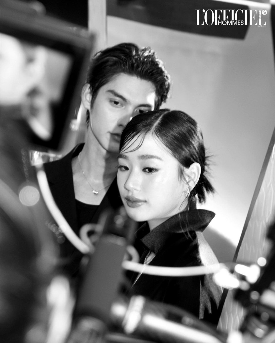 xbrighttu's tweet photo. #brighttu, ALWAYS the MAIN CHARACTERS 

#ไบร์ทตู #bbrightvc #tontawan_t https://t.co/jQXBBsHgrR