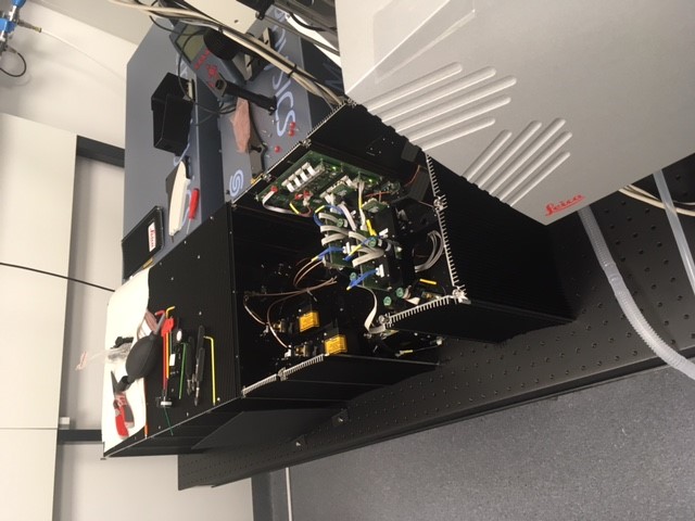 IVIF_Lausanne's tweet photo. Everyday fun @IVIF_Lausanne @FBM_UNIL, for sure we are not getting bored! very #multitask. A day can start with image acquisition on 2-3 modalities, followed by image analysis and digging into the instrument to finish by manipulating a fork lift with a 3 tons irradiator on it😉 https://t.co/aNNIo7moEs