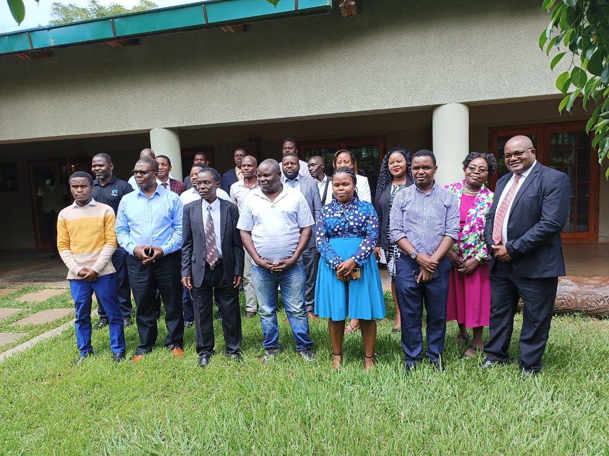 @DikiraniUnion represented at cooperative stakeholders platform,organised by <a href="/MAFECO/">Márcio Felipe</a>. Preparing for the commemoration of international Day of cooperatives. Other cooperative  partners presenting updates and activities.