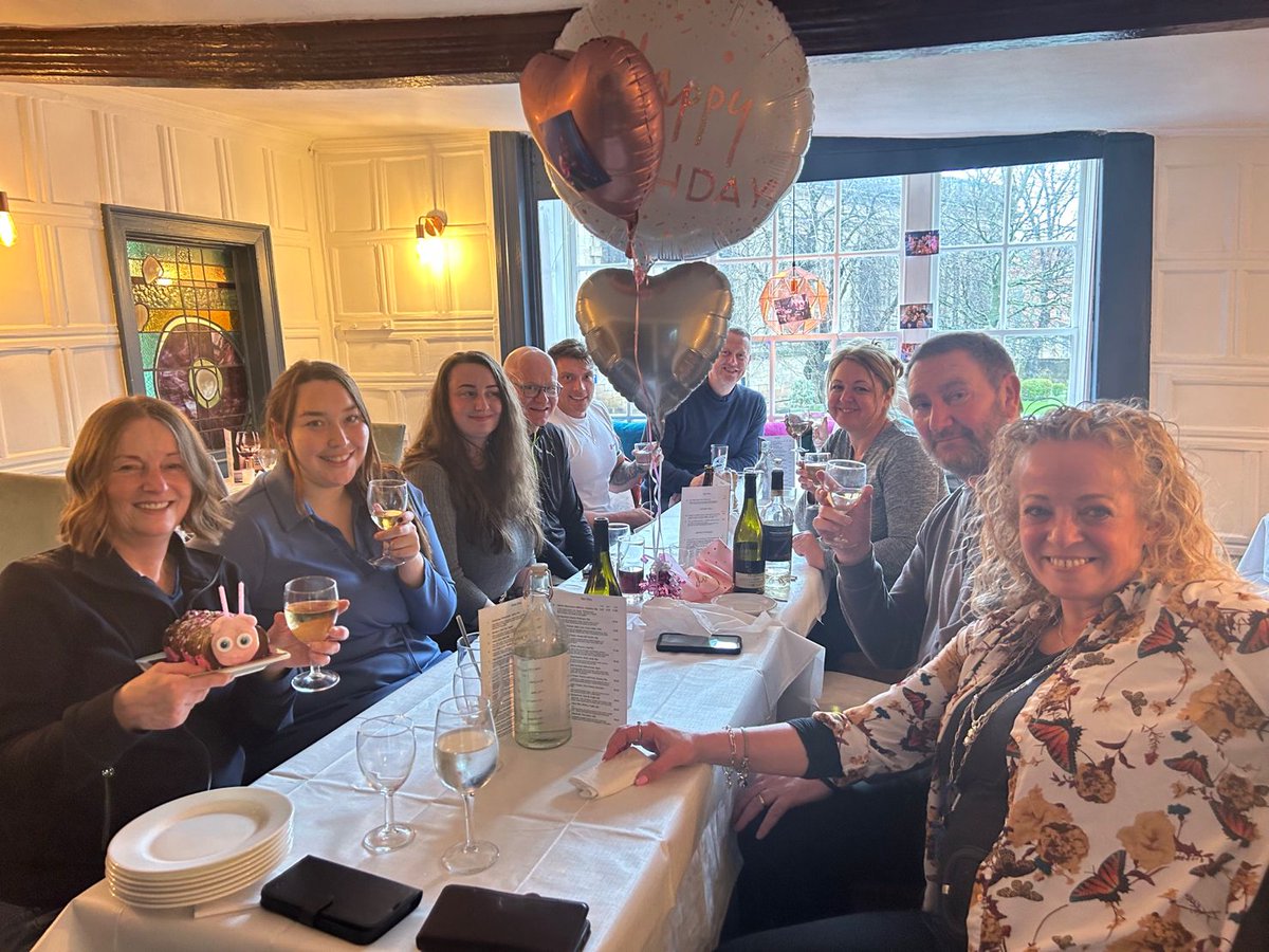 astute_recruit's tweet photo. Lovely meal with #teamastute at The European Restaurant, to celebrate a very special birthday for our amazing MD Sarah Stevenson 🎂🎁

#birthdaycelebrations #italianrestaurant #financerecruitment #happybirthday https://t.co/saLOHT4Jcr