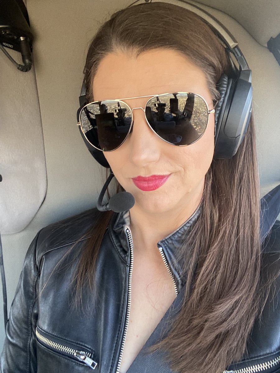 KCRAKelly's tweet photo. Finally caved and bought a pair of aviators 😎 @shadyrays #tanglefree #aviators #newshelicopter #newschopper https://t.co/xlLrB4vAXJ