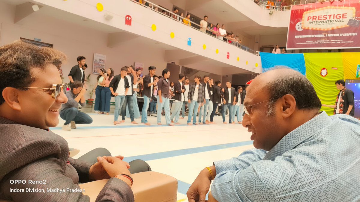 ArtistChintan's tweet photo. I would like to express my gratitude to the entire team of #Prestige #InternationalFilmFestival for inviting me as the #Celebrity #ChiefGuest. It was an honor to be a part of such a wonderful event that celebrates #creativity and #art. https://t.co/fWMCPobPvc