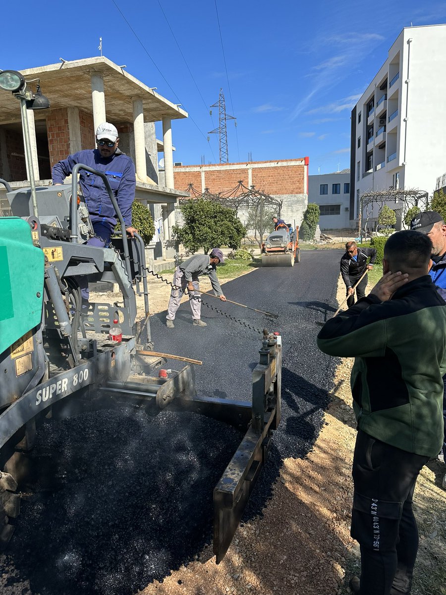 EndrinGjipali's tweet image. #punedhedinjitet 

#SpigaSRL #EdicomSHPK