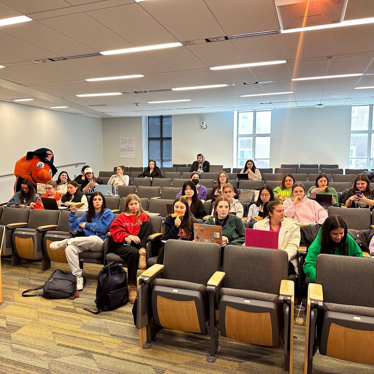 SUSchoolofEd's tweet photo. We had a blast visiting classes, hosting a coloring contest, and hanging out in the Commons with students, faculty, staff, and friends! Thank you for your support 🧡 #BoostCuse #ProudToBeSOE https://t.co/P7uQtrbE5E