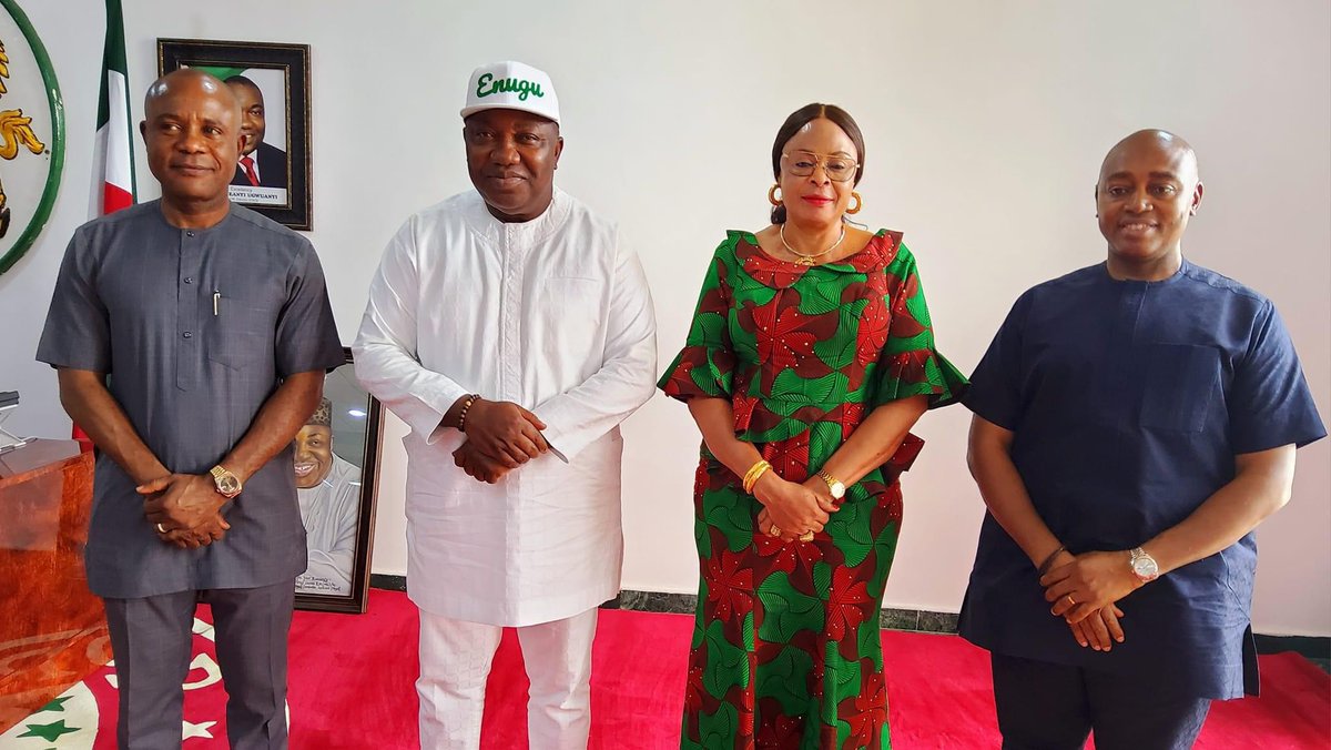 IgadaNwaEkals's tweet photo. Enugu State Governor-elect, Dr. Peter Ndubuisi #Mbah and the Deputy Governor-elect, Barr. Ifeanyi #Ossai visit #Governor Ifeanyi #Ugwuanyi and leader of the Peoples Democratic Party (PDP) in the state, at the Government House, #Enugu, @DokunOjomo @von_Bismack https://t.co/y0og3wlF5G