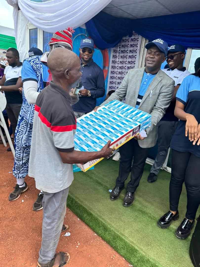 NDICNigeria's tweet photo. Pictures from the NDIC Special Day at the ongoing Enugu International Trade Fair.

#NDICNigeria  
  #NDIC
 #enugutradefair2023 
#depositorprotection https://t.co/XOXHocPMc9