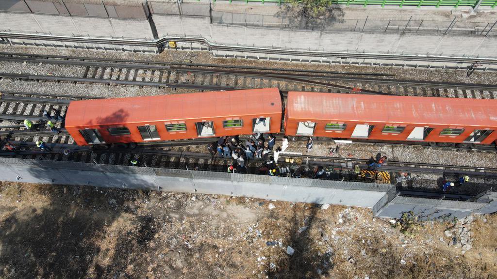 edelamadrid's tweet photo. Este gobierno demuestra, un día sí y el otro también, su ineficacia para dirigir por buen camino a la #CDMX y a #México. Inseguridad, corrupción, inoperancia, incapacidad y más, los han caracterizado en estos cuatro años. ¡Cambiemos de rumbo y construyamos #ElMejorMéxicoPosible! https://t.co/THAmFvHK4k