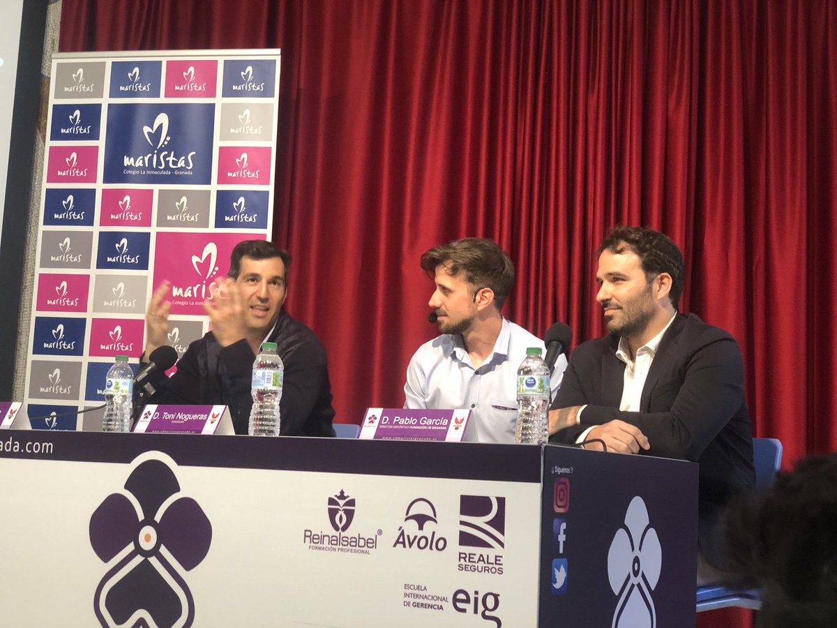 Pablo Pin: “@maristasgranada ha sido siempre un colegio baloncestístico. De aquí han salido muy buenos jugadores y muy buenos entrenadores. Para mí fue muy sencillo empezar a jugar aquí. Estábamos muy influidos”.