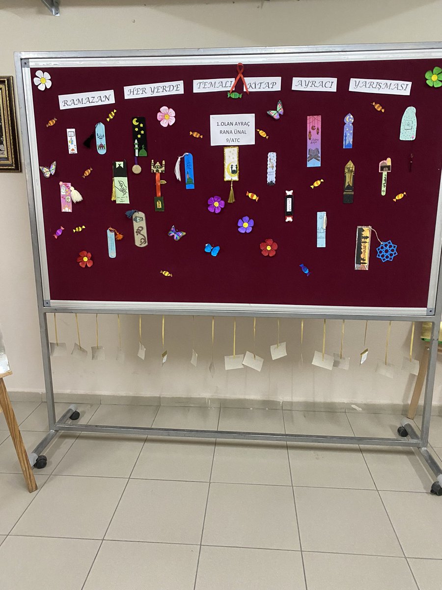 pursaklarmtal's tweet photo. Ramazan ayı temalı Kitap Ayıracı Hazırlama Yarışmasının birincisi belli oldu. Öğrencilerimizin yarışmaya katılımı bizleri mutlu etti. 👏🏆 @prof_mahmutozer @nznsener @myildiz007 @Ertugrulcetin06 @BedriEksi @AnkaraMTE @PursaklarMem @mustafakilicgil @muhsingul https://t.co/pfczK2B5Fw