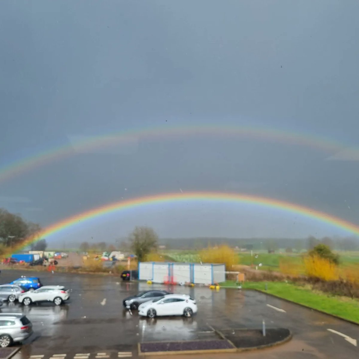 IngestreParkGC's tweet photo. The rainbow started in the car park 🌈🌈

#doublerainbow 

#whenwillitstopraining https://t.co/EtSk7CDGhH