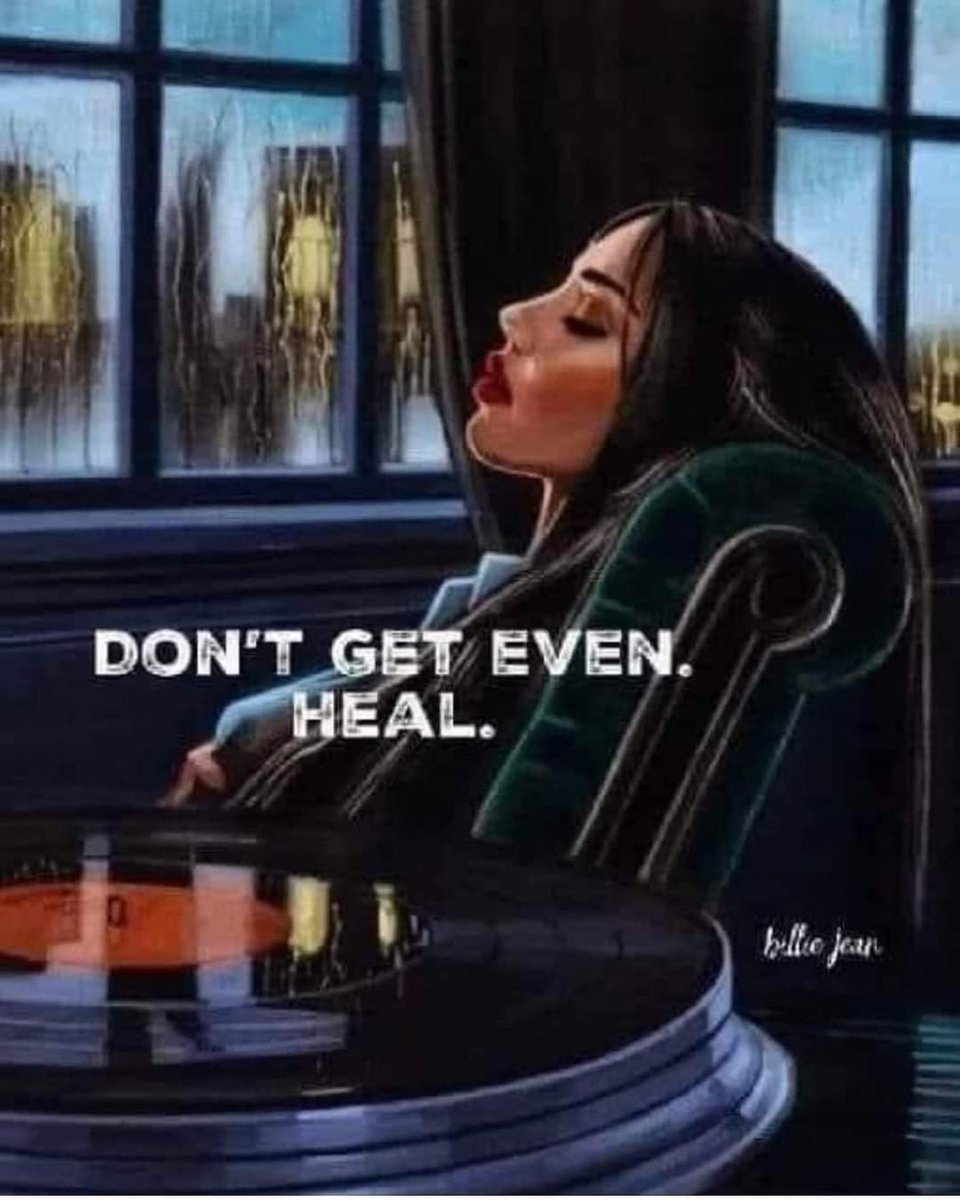 JCrystal88's tweet photo. 🖤🤍 https://t.co/pccxuAVUYv