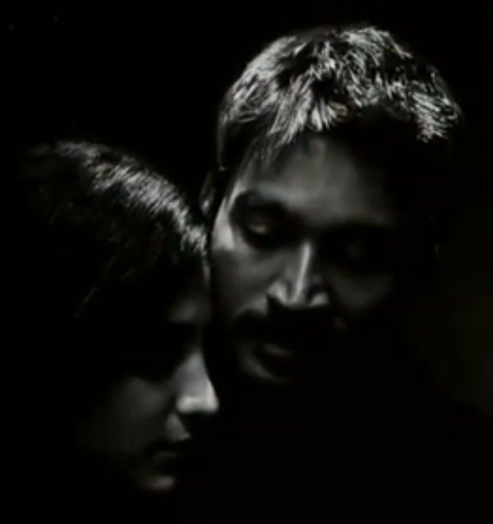 gummaditweetz's tweet photo. 11 years for Ram & Janani's 🖤
#11YearsOfMoonu #11yearsof3
@dhanushkraja @shrutihaasan
@anirudhofficial @ash_rajinikanth https://t.co/PSdNbKN58j