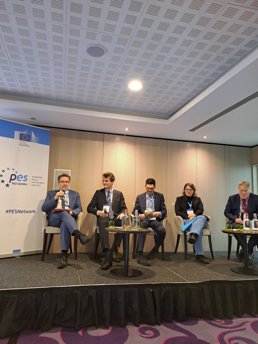 SMEunited's tweet photo. A targeted partnership🤝between #SMEs & #PublicEmployment Services is the way⏩to find the best solutions for up- & reskilling in SMEs,
said our adviser Valentina Guerra during @EU_PES_Network Stakeholder #PESNetConference
Read more 👉https://t.co/bUsRgrBjp8 https://t.co/ZrrZvmK1jX