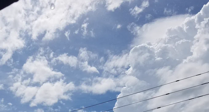 かつて実家で撮った積乱雲 