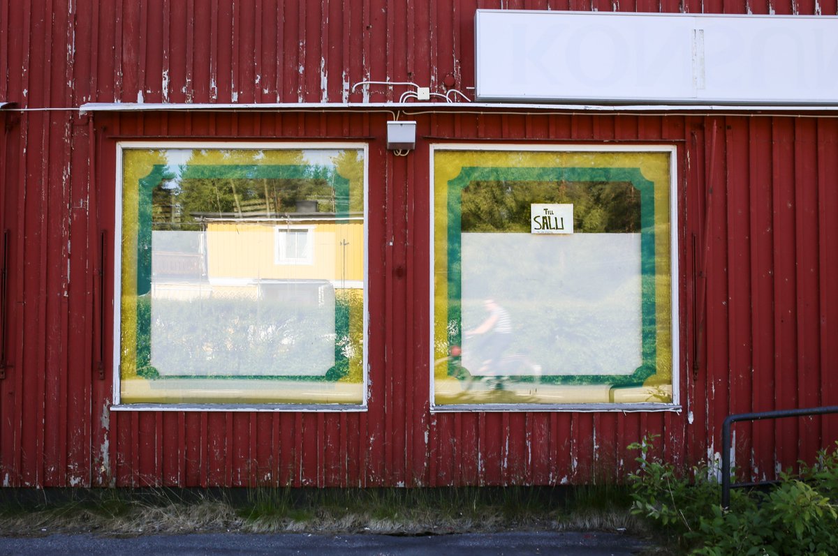 BergstromJonas's tweet photo. Priskrig i städerna = butiksdöd på landet?

🚀Nytt avsnitt av Hjärtlandet 

✓ Äntligen pratar om butikskedjornas vinster, men hur går det för lanthandlarna? Det har vi tagit reda på.
✓ Har Magdalena Andersson ett landsbygdsproblem?

https://t.co/HYMn6yMiui https://t.co/JlDf77ZUg1