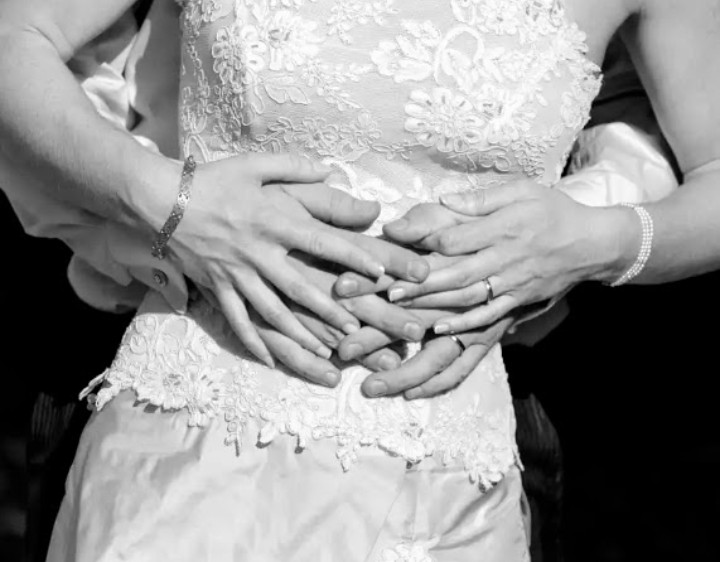 CornwallK8's tweet image. Good afternoon lovelies, today was the day @CornwallKCMark and I became Mr &amp;amp;Mrs! ❤️🎩👰🥂 #wedding #married #WeddingVibes