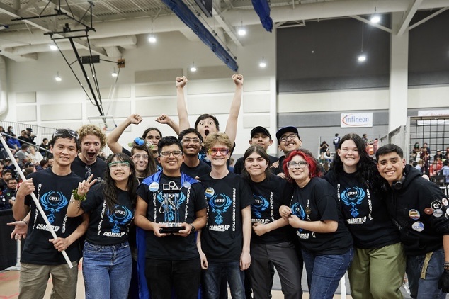 puhsd_pca's tweet photo. Congrats to our robotics team! Phoenix Robotics won a regional competition in El Segundo, LA. After earning a spot on the waitlist 
 to get into the world championship, they just found out and are excited to compete in the world championships next month in Houston, Texas! https://t.co/YUboyC3yG3