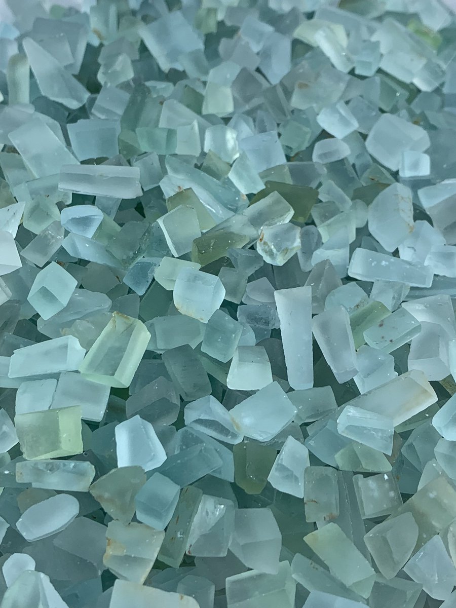 folkertreasure's tweet photo. Natural Preformed blue Apatite Available 

#apatite #bluestone  #apatitejewelry  #neonapatite  #crystalgems  #gemstone  #gemstonejewelry  #facetstones #roughstone  #gemsrocksmineral  #rocksmineral #mineral  #wirewrapped https://t.co/xKU16SymDT