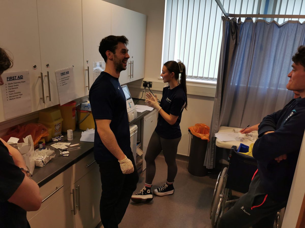 Professor Lewis Gough tweet media