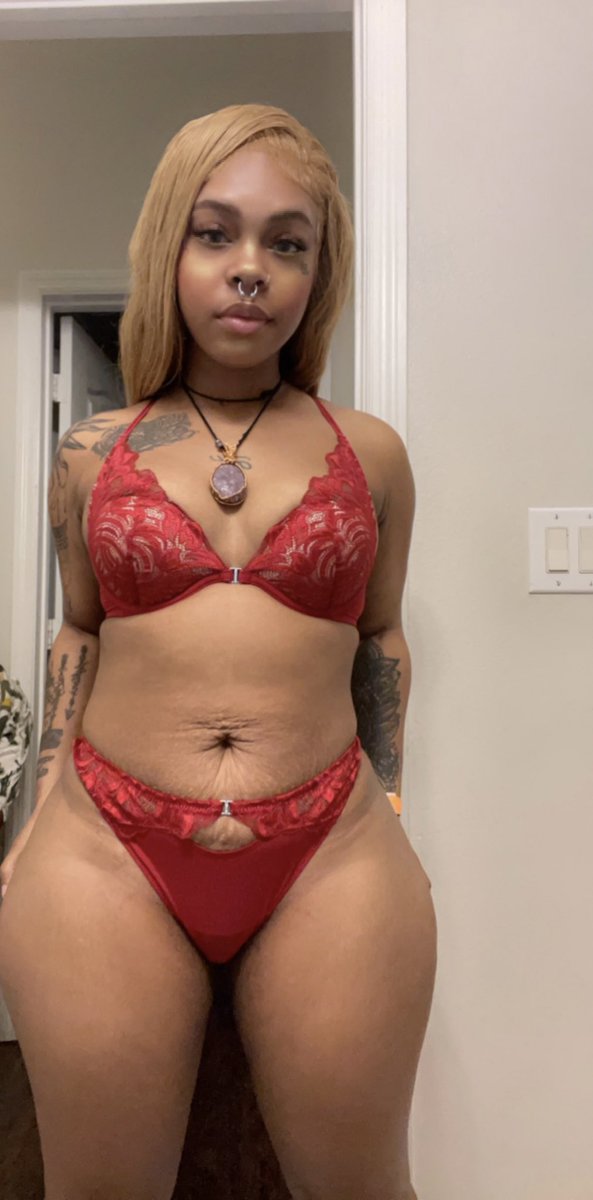 MaliyaSno's tweet photo. A OR B ? Click my link to see more of me 😍😍 https://t.co/tkywBzVv1Q https://t.co/TsEgciSOIE
