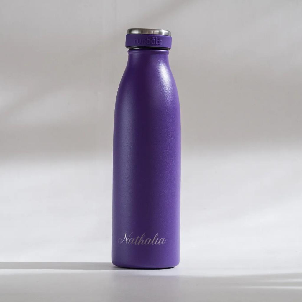 RunbottUSA's tweet photo. You can customize your bottles from our website 😍 You can engrave your name or your favorite phrase. What you want 😌✨
#runbott #ReusableWaterBottles #waterbottle #thermos #reusablebottle #zeroplastic #plasticpollution #stainlesssteelwaterbottle #earthfriendlyproducts🌎🍃 https://t.co/iYcOUaCHib