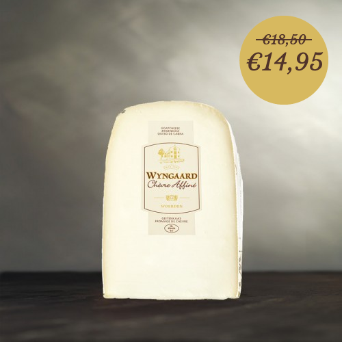 Wyngaard Chèvre Affiné for your Easter Brunch! 🐰 
Full and creamy flavour with a slight goat flavour.
Order now: webshop.reypenaer.nl
#wyngaardkaas #chevre #cheese #goatcheese #easter