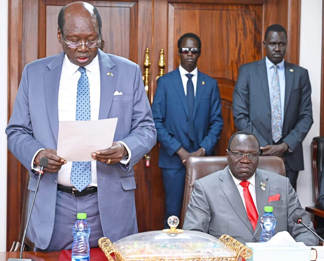 MajangChien's tweet photo. Isn't that our top motivational speaker at the back wearing shades.

I almost ran mad, contemplating a successful business idea that I could start with 30,000 SSP in Juba. 

I think the best business plan I can start with my little capital is how I can access J1 #SSOT https://t.co/ifN2FQ86Ff