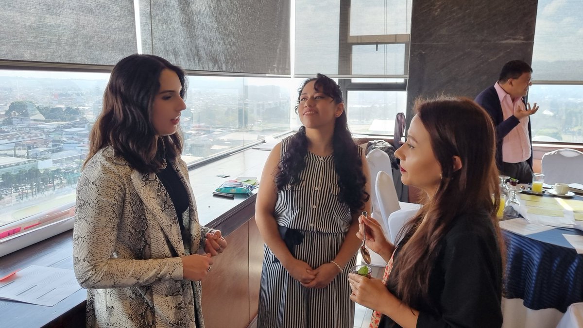 GanGuatemala's tweet image. Esta mañana realizamos nuestra segunda sesión del Taller de Retroalimentación para Programas de Pasantía. Miembros de empresas asociadas a GAN participan en las actividades estratégicas para la actualización de nuestro #ToolkitEmpresarial @Swisscontact
#ProyectoInnova