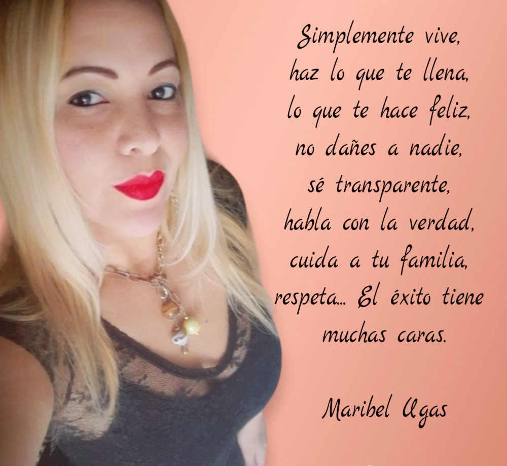 Simplemente vive, haz lo que te llena, lo que te hace feliz, no dañes a nadie, sé transparente, habla con la verdad, cuida a tu familia, respeta... El éxito tiene muchas caras. Buenos días mis Corazones hermosos!! 💋💞
