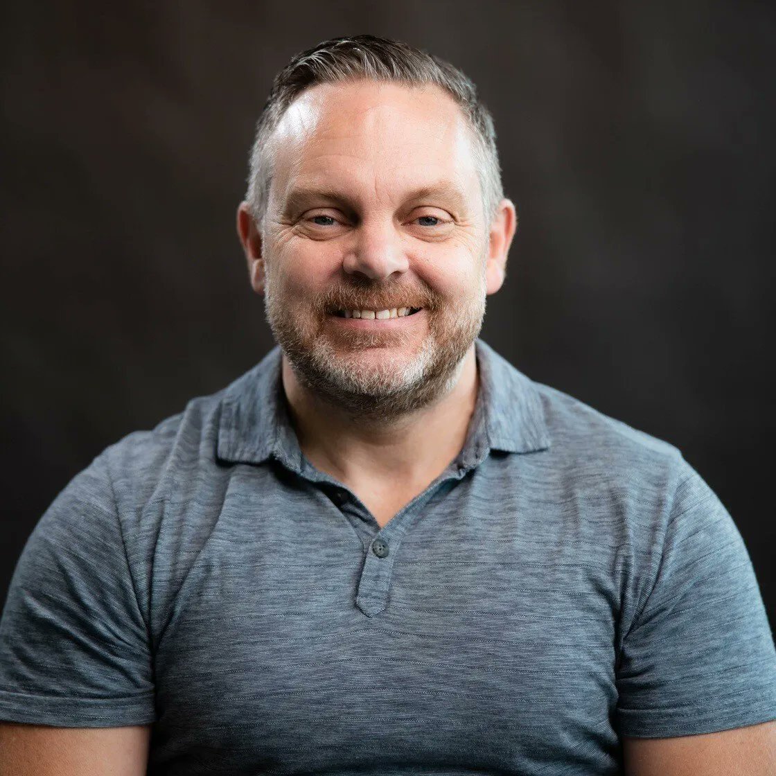 lokion's tweet photo. Moving on up! 🎵  We love seeing familiar faces in the Memphis Business Journal's People on the Move series. This week, it's no other than our Sr. Business Development Strategist, Reuben Brunson: https://t.co/lC5TGcnmIx https://t.co/U9k2QT0ftV