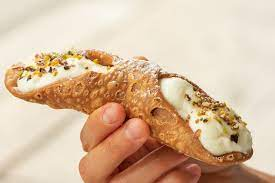 lucavargetto's tweet photo. @markorusso69 Buonissimo anche il "cottage cheese pipe" di Sioux Falls nel Dakota del Sud (con pistacchio DOP di Beaumont) https://t.co/47Uh6WJjWQ