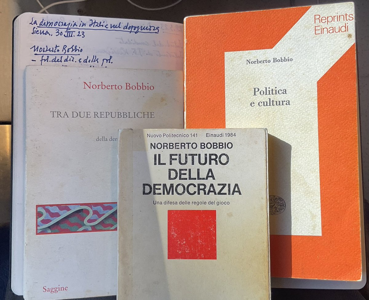#Bobbio e la democrazia, in tre tappe.

<a href="/DonzelliEditore/">Donzelli Editore</a> <a href="/Einaudieditore/">Einaudi editore</a>