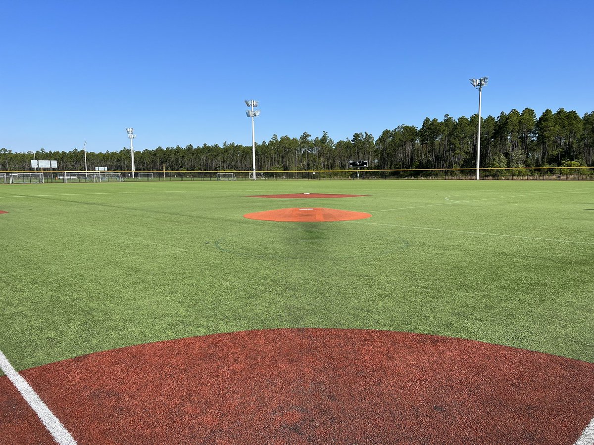 Coach_Allen54's tweet photo. Today in turf takes us to @Play_PCB in beautiful Panama City Beach! Featuring 13 @AstroTurfUSA fields. GO BIG with AstroTurf! #multifields #baseball #softball #football #soccer #lacrosse #onourturf https://t.co/F5b3AwOLf9