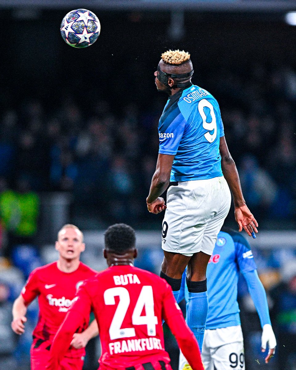 Air Osimhen ✈️

#UCL