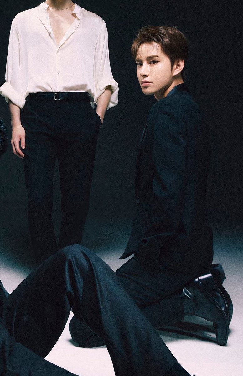 duckduck_Kim's tweet photo. 울애는 왜자꾸 무��을 꿇는걸까... 엄마 기대해도되니? https://t.co/Da6wVYBCDw