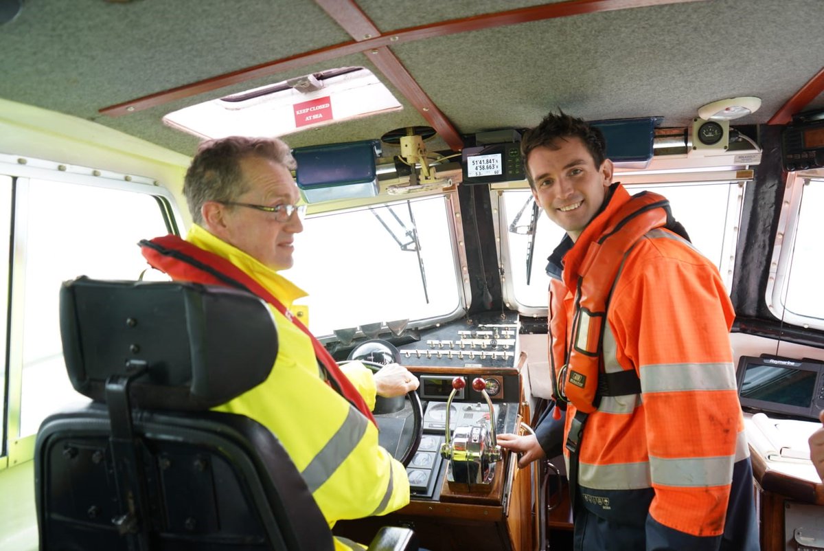 WalesOffice's tweet photo. To celebrate the UK Government's support for floating offshore wind, Welsh Secretary @DavidTCDavies was in @mh_port where he also met students from @PembsCollege.

@mainstay_marine #Pembrokeshire https://t.co/7MqPWIX3Mq