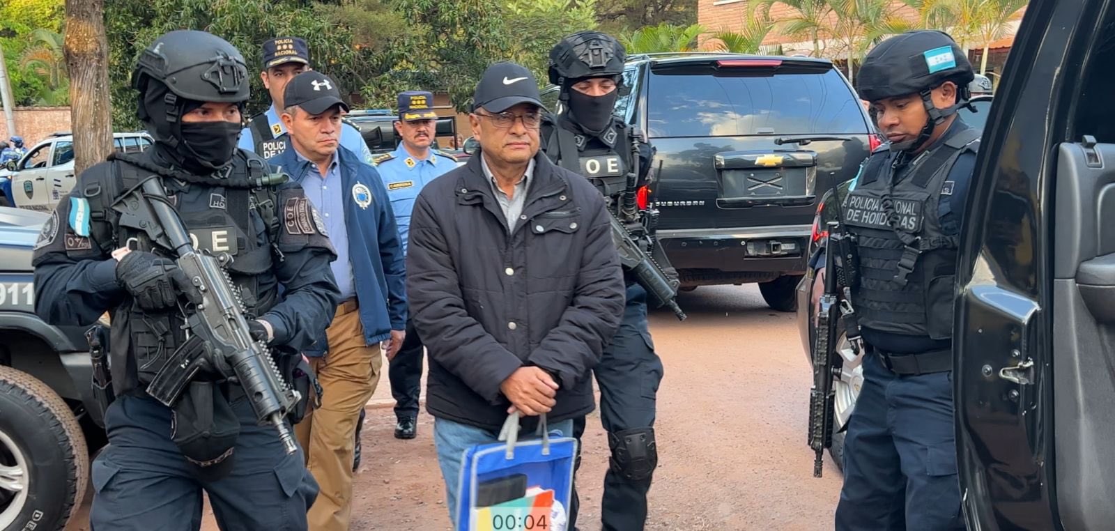 Midence Oquelí se enfrentó en una audiencia en Nueva York
